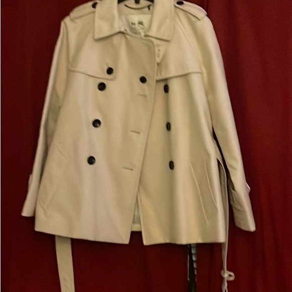 Coach Rain jacket with belt - Picture 1 of 3